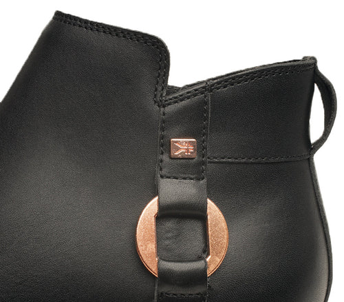 Close-up of the material on the KURU Footwear TEMPO Women's Ankle Boot in JetBlack-RoseGold