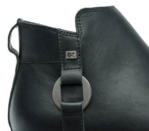 Close-up of the material on the KURU Footwear TEMPO Women's Ankle Boot in JetBlack-Gunmetal