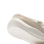 Close-up highlighting KURUSOLE technology on the KURU DRAFT 2 Women's Cozy Clog in Winter Cream-Ashwood.