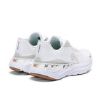 Detailed image of TRIPLE MAX Ion in BrightWhite-BoneGray