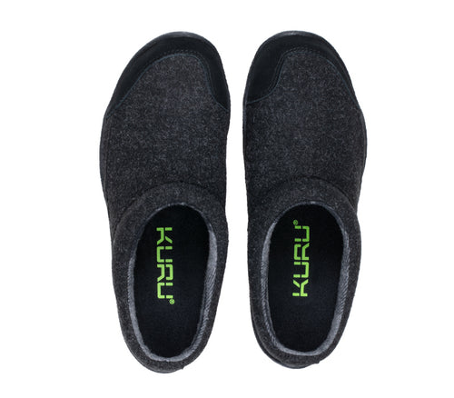 Top view of KURU Footwear DRAFT Men's Slipper in Charcoal-Black
