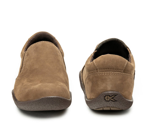 Front and back view on KURU Footwear KIVI Men's Slip-on Shoe in Warmstone